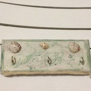 Beachy Shell Jewelry or Key Holder NEW